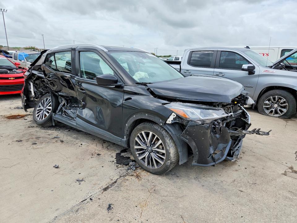 61440836 :رقم المزاد ، 3N1CP5CV3ML482987 vin ، 2021 Nissan Kicks مزاد بيع
