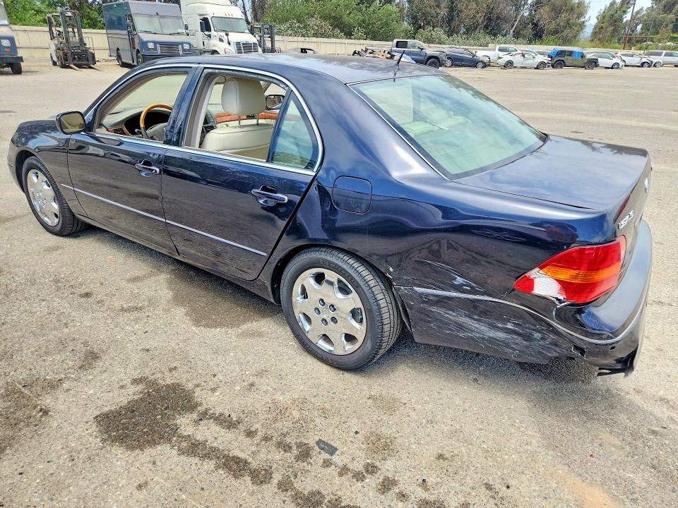 61002226 :رقم المزاد ، JTHBN30F430122640 vin ، 2003 Lexus Ls مزاد بيع