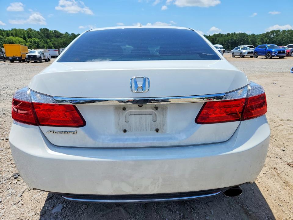 2015 Honda Accord მანქანა იყიდება აუქციონზე, vin: 1HGCR2F82FA146335, აუქციონის ნომერი: 60324126