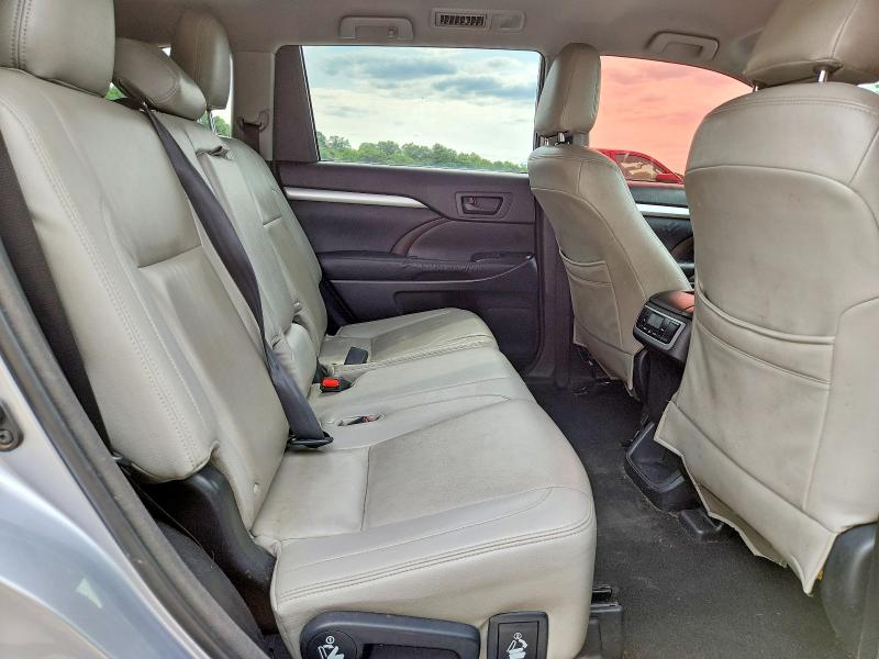 Продажа на аукционе авто 2014 Toyota Highlander, vin: 5TDZKRFH9ES023218, номер лота: 62475236