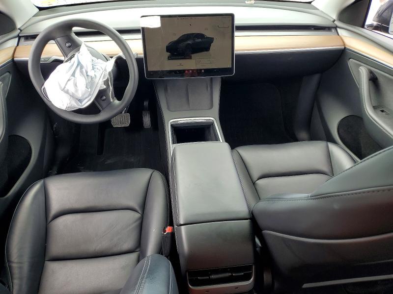 62708386 :رقم المزاد ، 7SAYGDED5SF231825 vin ، 2025 Tesla Model Y مزاد بيع