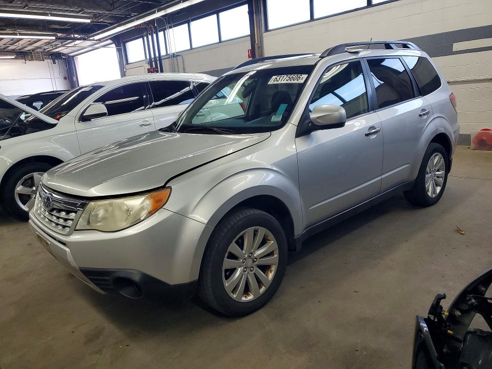 2011 Subaru Forester მანქანა იყიდება აუქციონზე, vin: JF2SHBDC4BH730128, აუქციონის ნომერი: 63175606