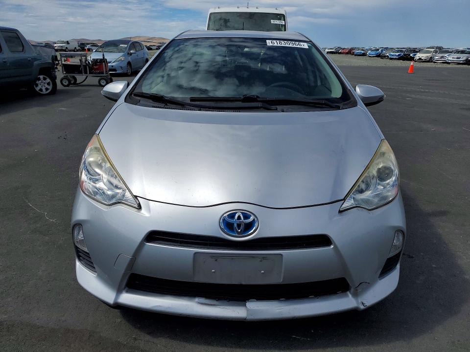 Продаж на аукціоні авто 2014 Toyota Prius C, vin: JTDKDTB39E1571199, номер лоту: 61830966