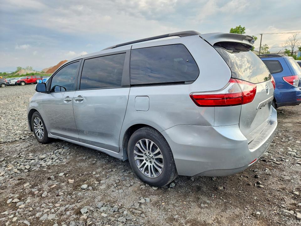 Aukcja sprzedaży 2018 Toyota Sienna, vin: 5TDYZ3DCXJS927018, numer aukcji: 62088266