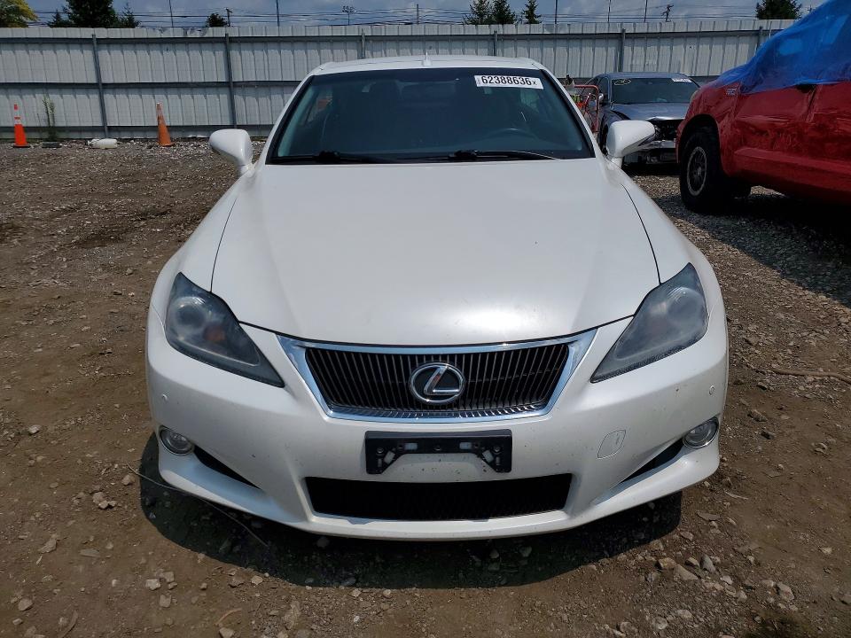 Auction sale of the 2015 Lexus Is, vin: JTHFF2C26F2532625, lot number: 62388636