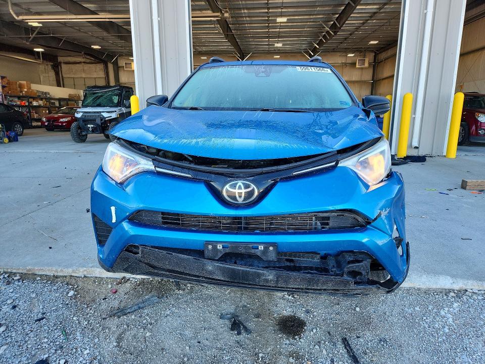 2017 Toyota Rav4 მანქანა იყიდება აუქციონზე, vin: JTMBFREV8HJ149584, აუქციონის ნომერი: 59611566