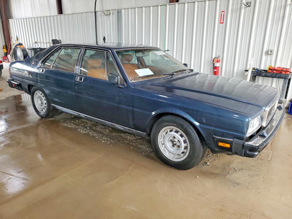 1984 Maserati Quattroporte მანქანა იყიდება აუქციონზე, vin: ZAMBC110XEA305054, აუქციონის ნომერი: 60273806