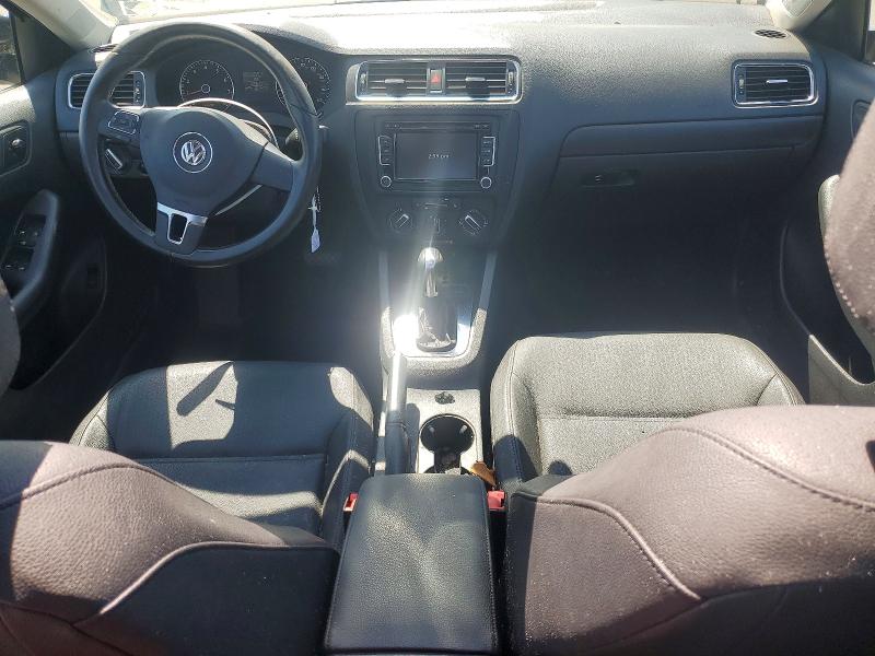61312306 :رقم المزاد ، 3VWDP7AJ8CM371256 vin ، 2012 Volkswagen Jetta مزاد بيع