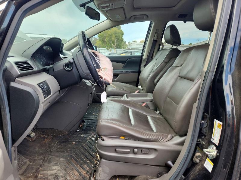 60862106 :رقم المزاد ، 5FNRL5H68DB045909 vin ، 2013 Honda Odyssey مزاد بيع