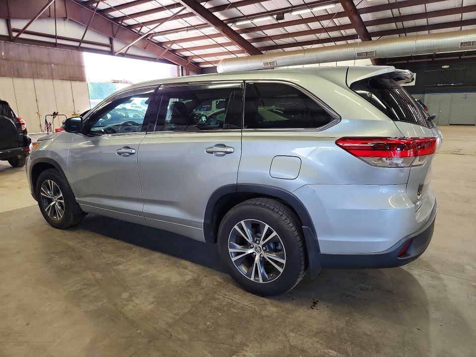 Продаж на аукціоні авто 2017 Toyota Highlander, vin: 5TDBZRFH7HS379670, номер лоту: 62028316
