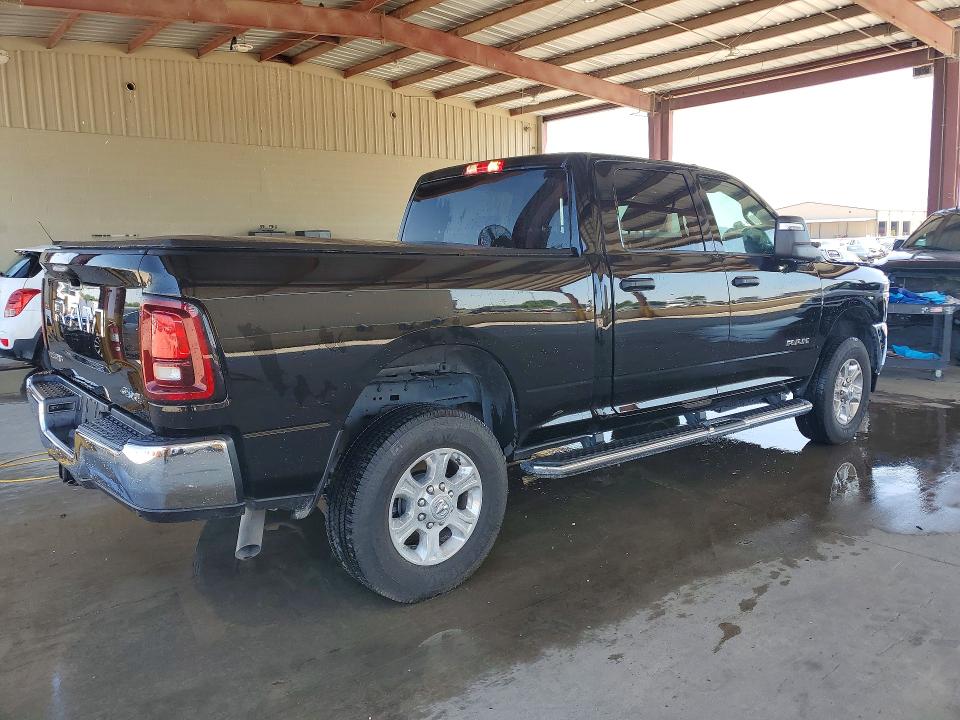 62350246 :رقم المزاد ، 3C6UR5DJ6TG299122 vin ، 2026 Ram 2500 مزاد بيع
