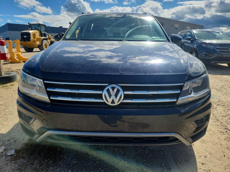 60125686 :رقم المزاد ، 3VV0B7AX2KM009203 vin ، 2019 Volkswagen Tiguan مزاد بيع