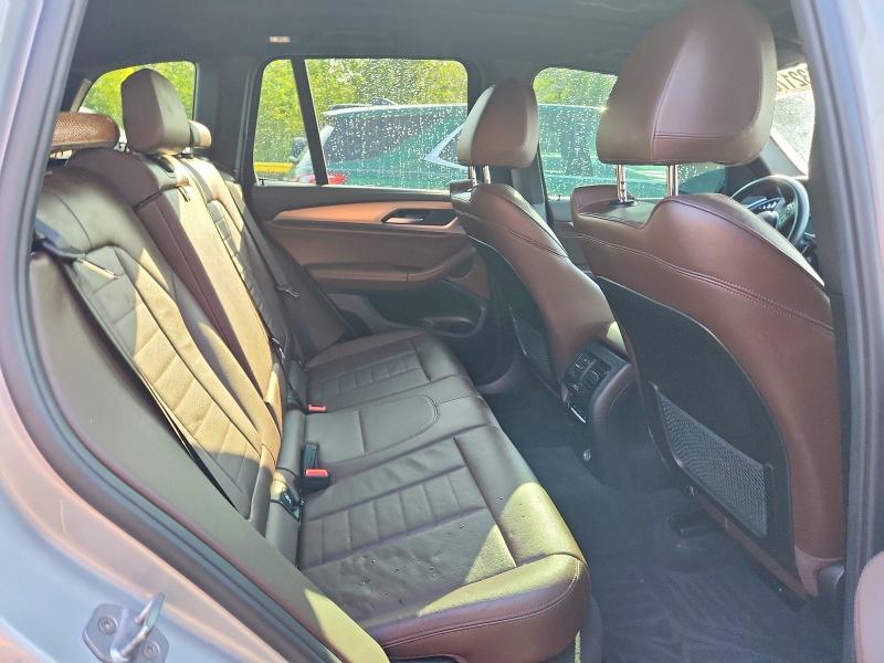 63217076 :رقم المزاد ، 5UXTR9C55JLC83687 vin ، 2018 Bmw X3 مزاد بيع