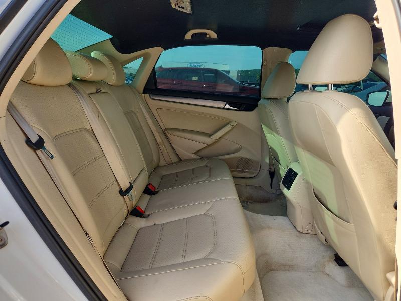 Продажа на аукционе авто 2014 Volkswagen Passat, vin: 1VWBH7A35EC010013, номер лота: 60427696