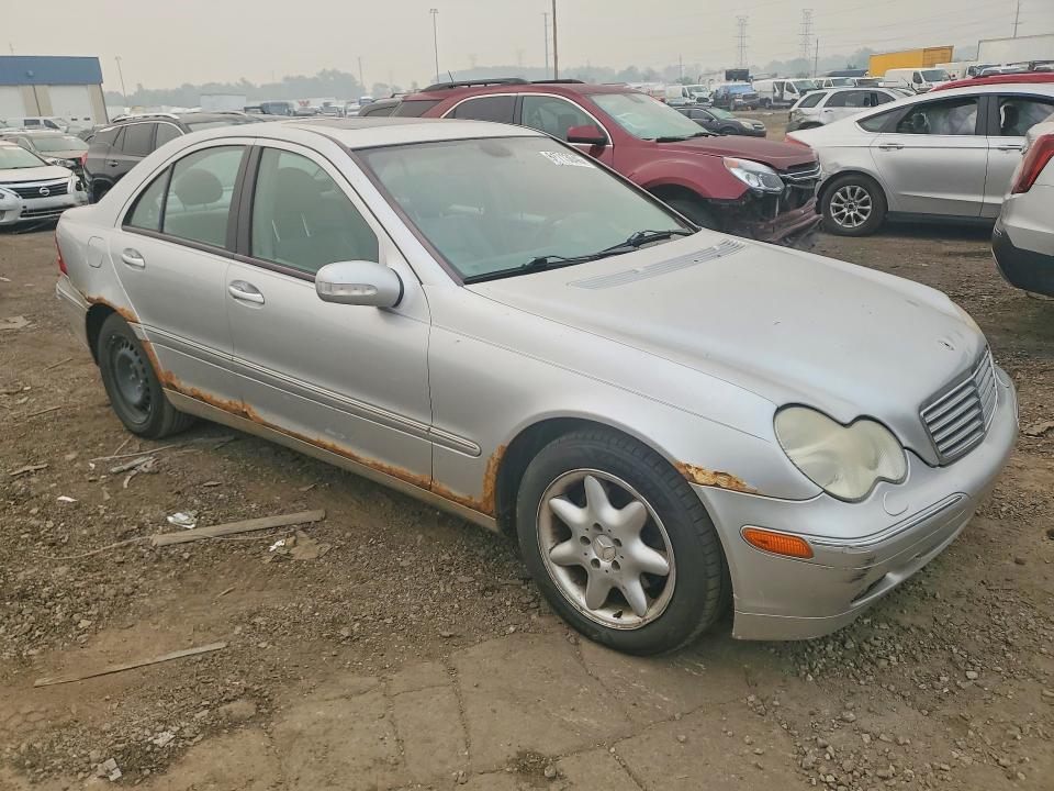 Aukcja sprzedaży 2003 Mercedes-benz C, vin: WDBRF81J53F357637, numer aukcji: 61713046