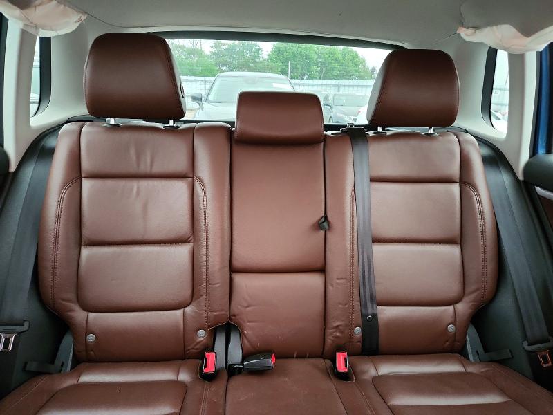 61158116 :رقم المزاد ، WVGLV7AX8HK010046 vin ، 2017 Volkswagen Tiguan مزاد بيع