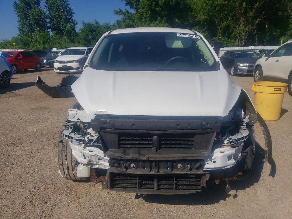 62955376 :رقم المزاد ، 1FMCU0F72JUA67677 vin ، 2018 Ford Escape مزاد بيع