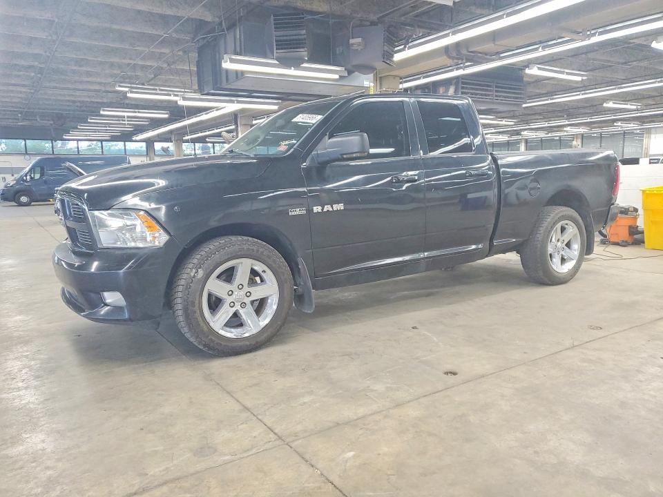 2010 Dodge Ram 1500 მანქანა იყიდება აუქციონზე, vin: 1D7RV1GTXAS240540, აუქციონის ნომერი: 61405966