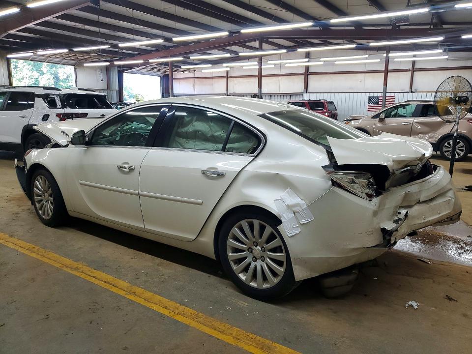 61420576 :رقم المزاد ، 2G4GT5GK5C9137516 vin ، 2012 Buick Regal مزاد بيع