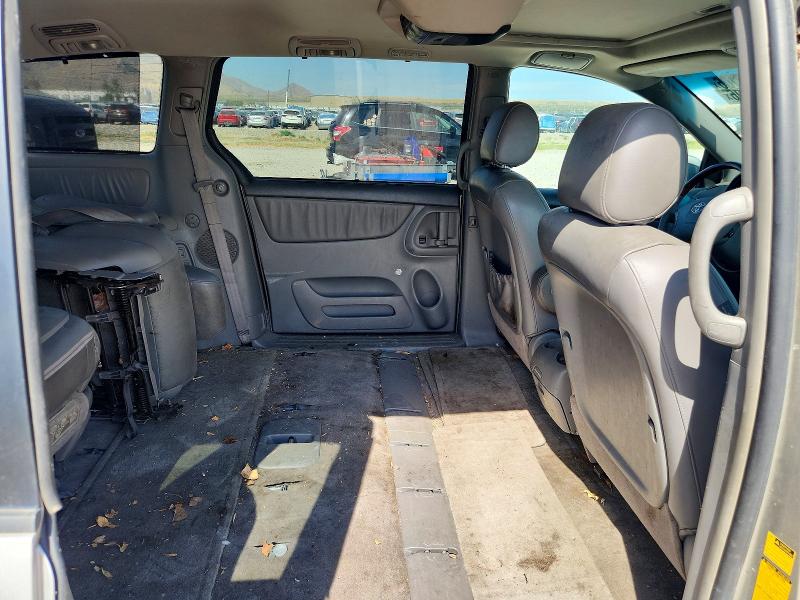 61743106 :رقم المزاد ، 5TDZA22C05S273953 vin ، 2005 Toyota Sienna مزاد بيع