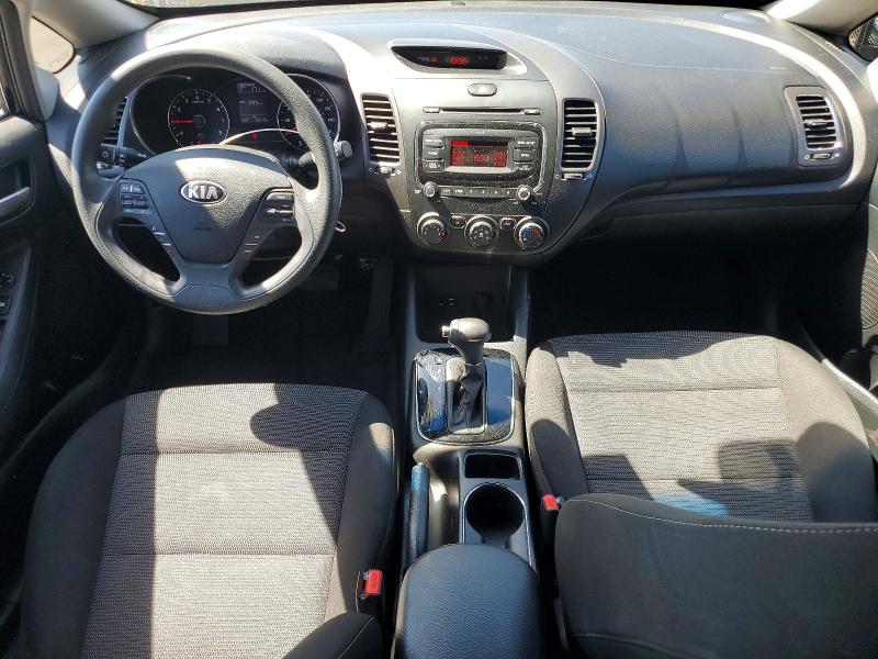 63021316 :رقم المزاد ، 3KPFK4A75JE251807 vin ، 2018 Kia Forte مزاد بيع