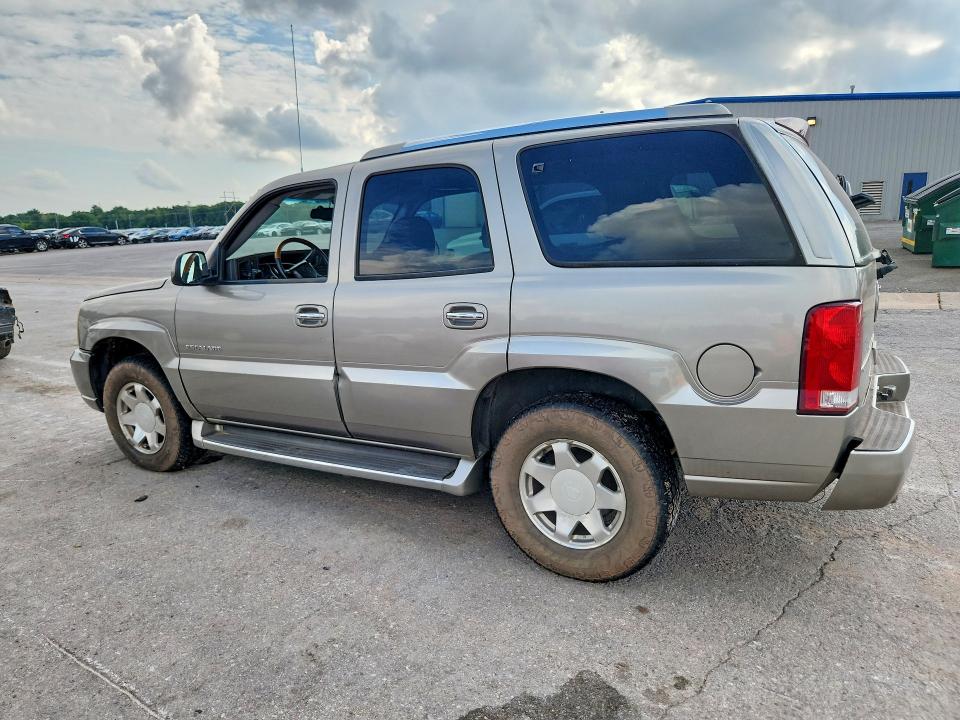 Продажа на аукционе авто 2002 Cadillac Escalade, vin: 1GYEK63N32R144113, номер лота: 61005486