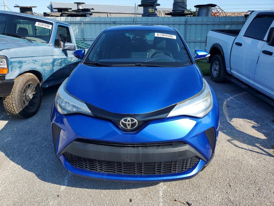 2021 Toyota C-hr მანქანა იყიდება აუქციონზე, vin: NMTKHMBX7MR126585, აუქციონის ნომერი: 61304596