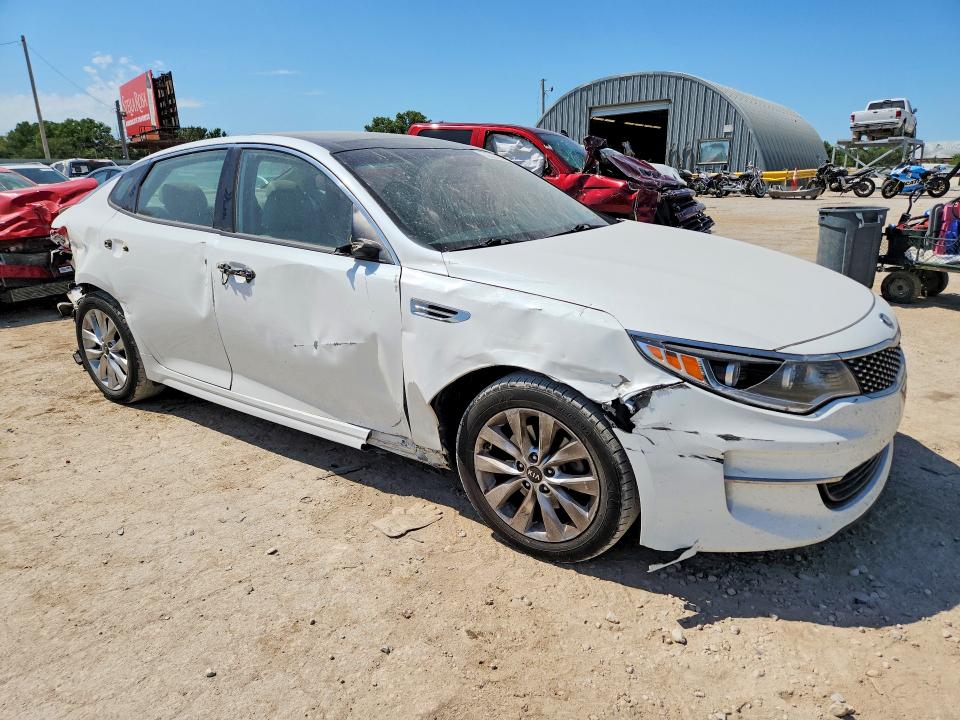 60620636 :رقم المزاد ، 5XXGU4L33GG115619 vin ، 2016 Kia Optima مزاد بيع