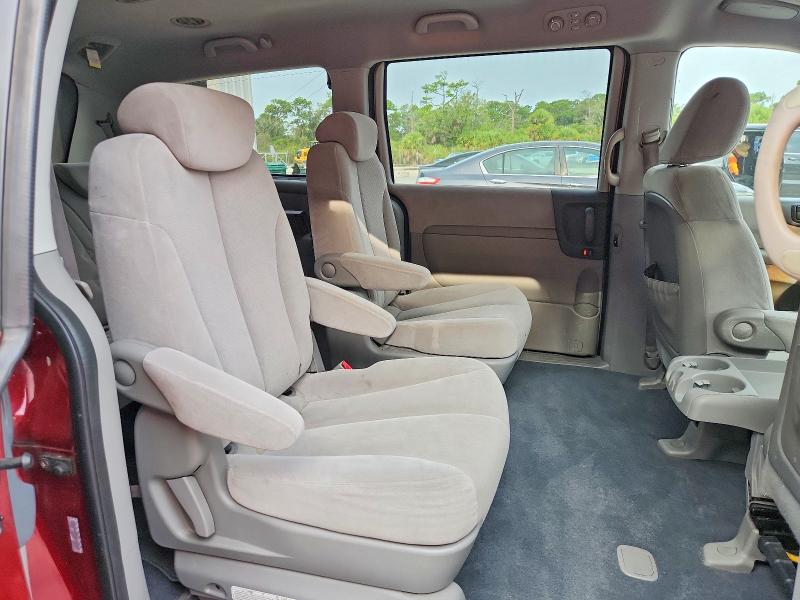 62403056 :رقم المزاد ، KNDMB233286197744 vin ، 2008 Kia Sedona مزاد بيع
