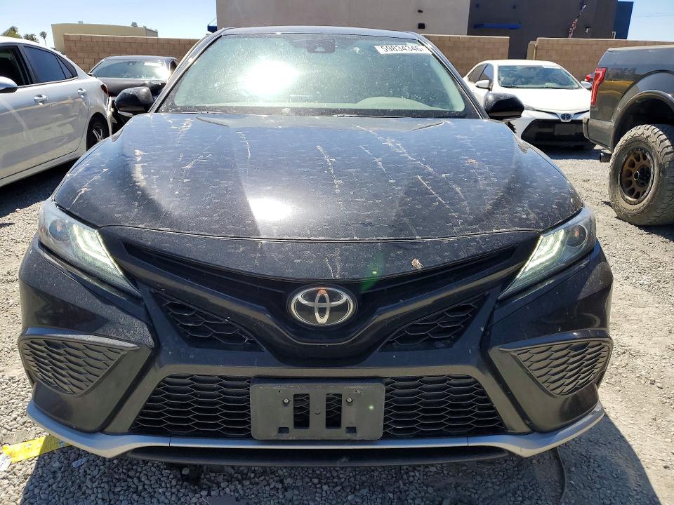 Продажа на аукционе авто 2021 Toyota Camry 4d 2wd, vin: 4T1K61AK3MU423159, номер лота: 59834346