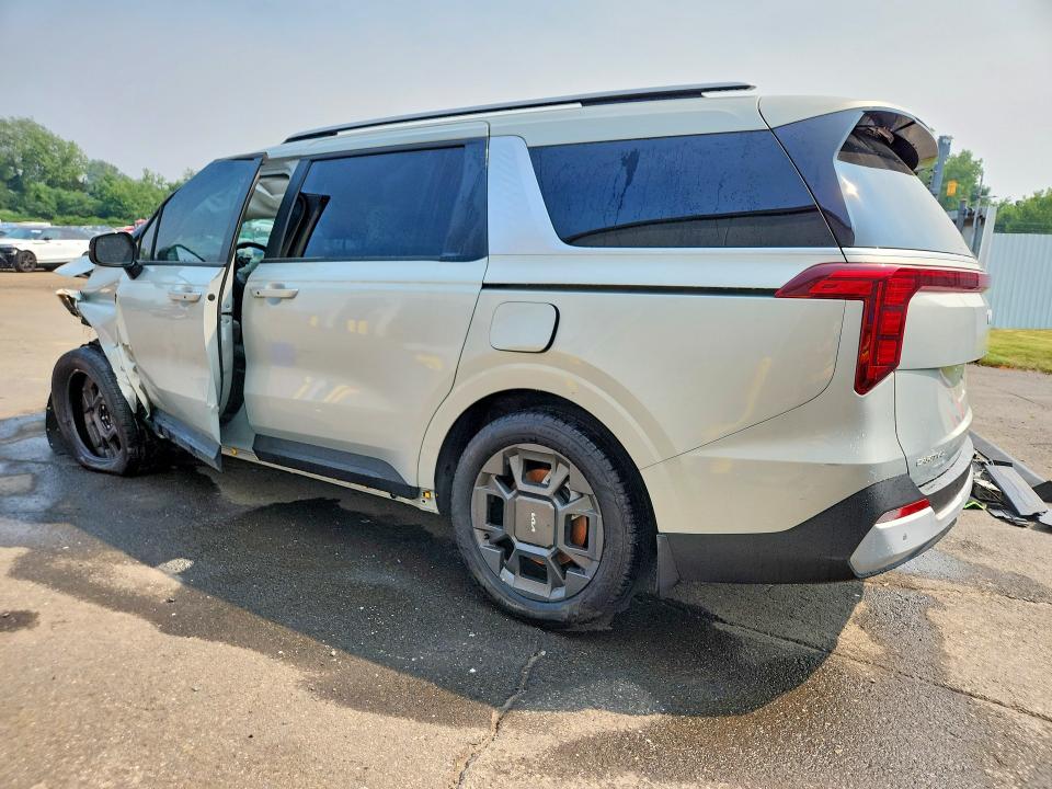Продажа на аукционе авто 2026 Kia Carnival, vin: KNDNC5KA5T6126047, номер лота: 61366346