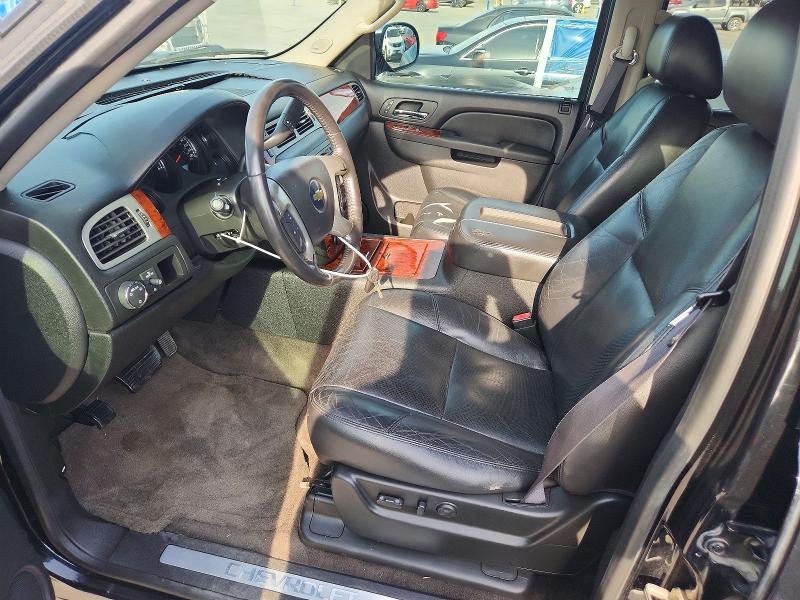 2011 Chevrolet Tahoe მანქანა იყიდება აუქციონზე, vin: 1GNSCCE01BR271374, აუქციონის ნომერი: 62715556