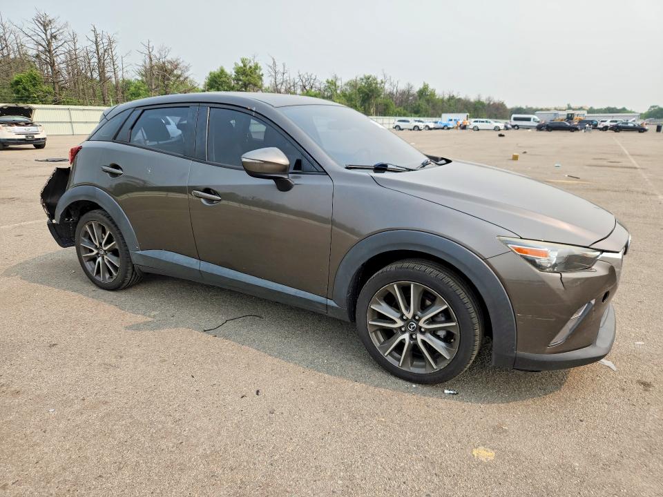 61579036 :رقم المزاد ، JM1DKFC71H0176042 vin ، 2017 Mazda Cx-3 مزاد بيع