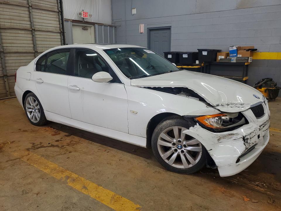 61629026 :رقم المزاد ، WBAVB33556PS15931 vin ، 2006 Bmw 330 مزاد بيع