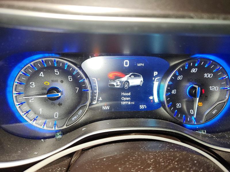 63140696 :رقم المزاد ، 2C4RC1EG9HR757605 vin ، 2017 Chrysler Pacifica مزاد بيع
