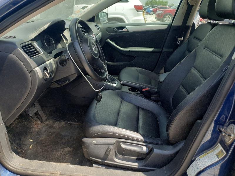 60464716 :رقم المزاد ، 3VWDP7AJ3DM218219 vin ، 2013 Volkswagen Jetta مزاد بيع