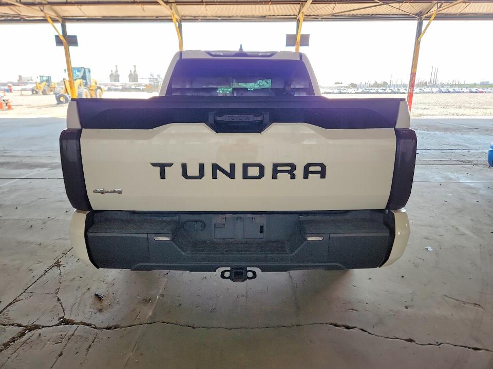 60962386 :رقم المزاد ، 5TFLA5DB5RX227336 vin ، 2024 Toyota Tundra مزاد بيع