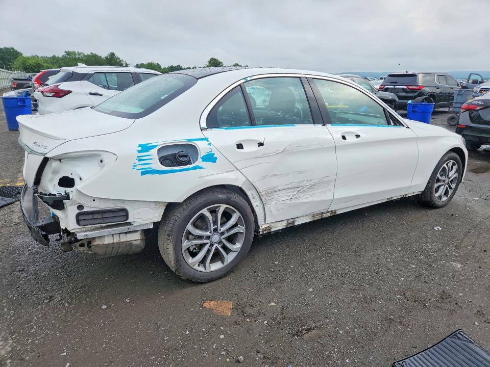 2016 Mercedes-benz C მანქანა იყიდება აუქციონზე, vin: 55SWF4KB1GU102643, აუქციონის ნომერი: 60034566
