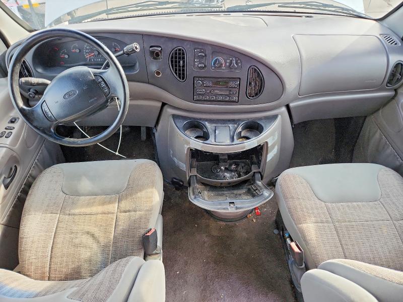 61370296 :رقم المزاد ، 1FBSS31L9XHB43252 vin ، 1999 Ford Econoline مزاد بيع