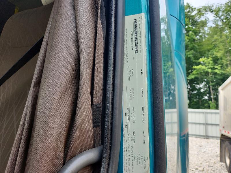 Aukcja sprzedaży 2016 Volvo Vn, vin: 4V4NC9EH4GN949326, numer aukcji: 70472336
