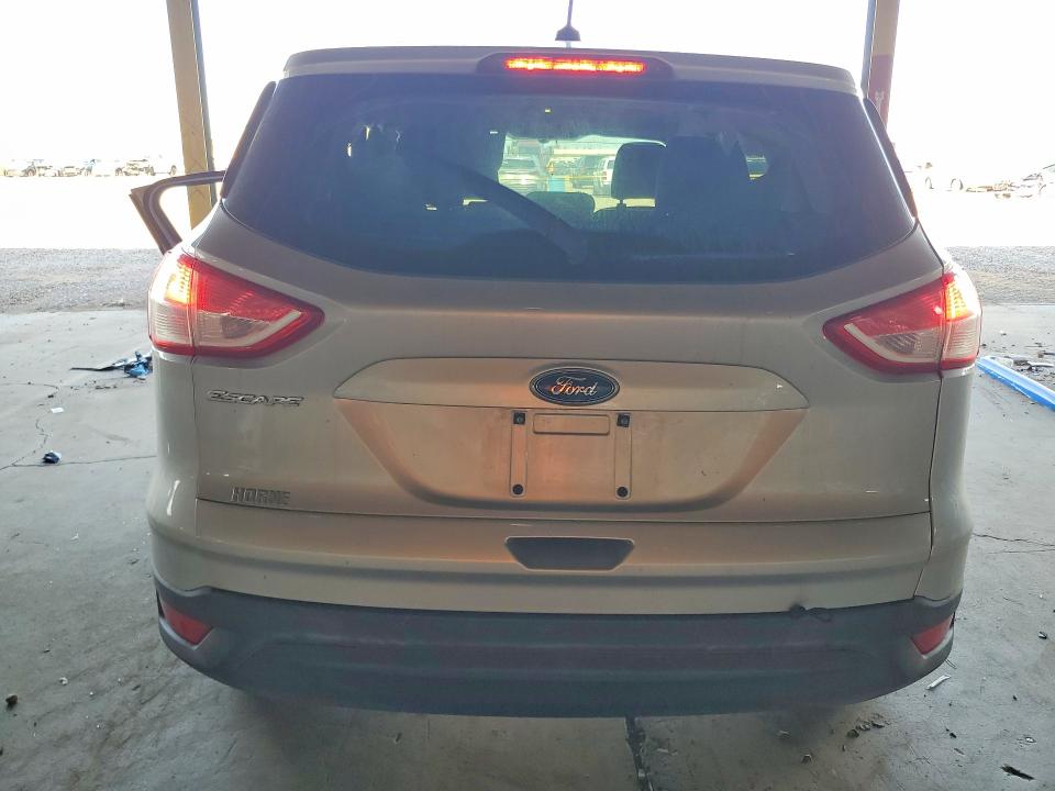 2013 Ford Escape მანქანა იყიდება აუქციონზე, vin: 1FMCU0F78DUB46727, აუქციონის ნომერი: 61565196