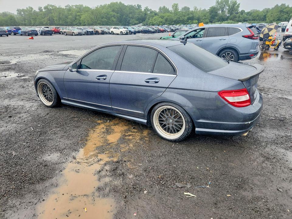 Продаж на аукціоні авто 2011 Mercedes-benz C, vin: WDDGF8BB5BR186780, номер лоту: 63148116