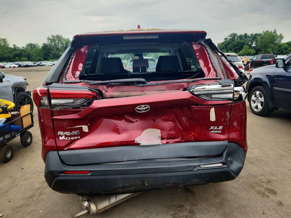 2021 Toyota Rav4 მანქანა იყიდება აუქციონზე, vin: 2T3P1RFV3MW248036, აუქციონის ნომერი: 61446276