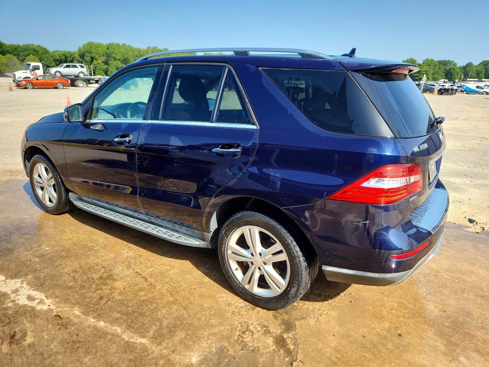 2015 Mercedes-benz Ml მანქანა იყიდება აუქციონზე, vin: 4JGDA5JB0FA443114, აუქციონის ნომერი: 61514016
