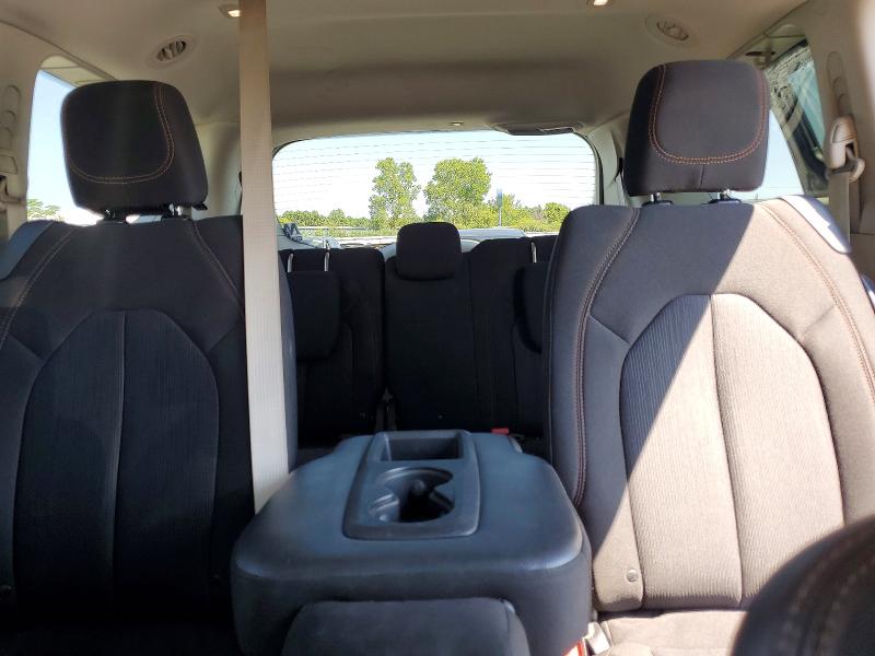 62115546 :رقم المزاد ، 2C4RC1DG5HR521423 vin ، 2017 Chrysler Pacifica مزاد بيع