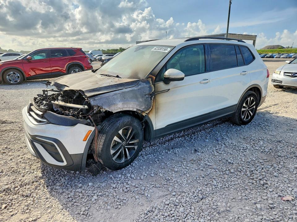 62330156 :رقم المزاد ، 3VVRB7AX4PM072317 vin ، 2023 Volkswagen Tiguan مزاد بيع