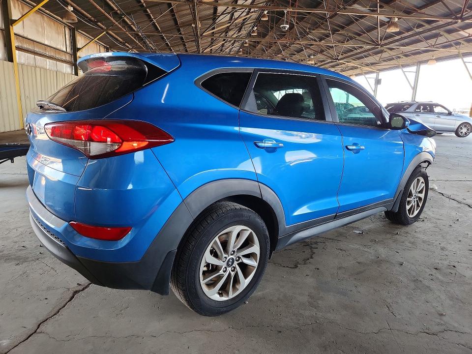 2016 Hyundai Tucson მანქანა იყიდება აუქციონზე, vin: KM8J23A44GU028206, აუქციონის ნომერი: 61721856