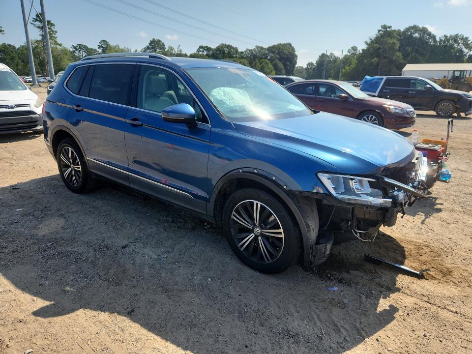 Продаж на аукціоні авто 2018 Volkswagen Tiguan, vin: 3VV3B7AX0JM011768, номер лоту: 63048556