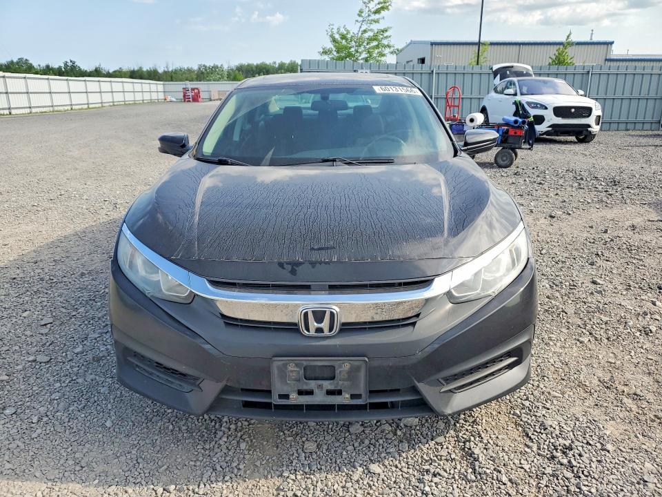 60131566 :رقم المزاد ، 2HGFC2F7XGH018059 vin ، 2016 Honda Civic مزاد بيع