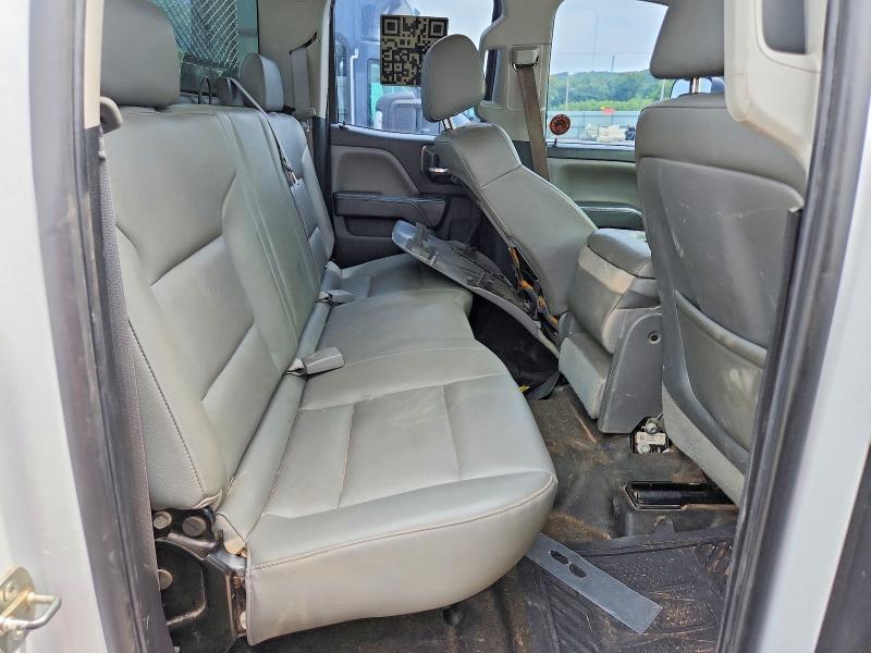 62145416 :رقم المزاد ، 1GB5CYC84FZ131681 vin ، 2015 Chevrolet Silverado مزاد بيع